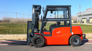 Montacargas Eléctrico CPD50, Capacidad de 5000 kg, Mástil de Tres Etapas, Neumáticos Neumáticos, Uso en Exteriores, Operación Sentado, Batería de Plomo-Ácido, Nuevo - Product Image 5