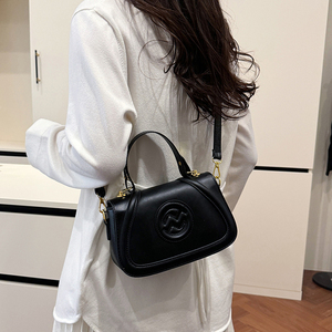 Mochila de PU Duradera y Portátil. Diseño moderno y lujoso. Modernos y con estilo. Estilo Europeo. 2003 - Product Image 3