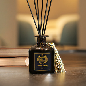 معطر جو فاخر للمنزل، ناشر عطر بدون لهب بالزيوت العطرية الأساسية، مجموعة ناشر عطر بالقصب طويلة الأمد سعة 50 مل - Product Image 3