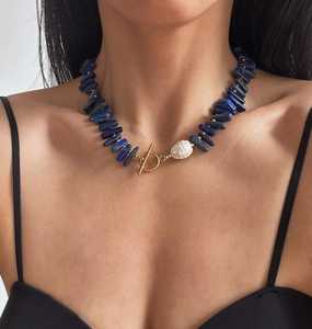 Joyería de mujer, gargantilla de piedras preciosas con barra de lapislázuli azul, collar llamativo con abalorio de Perla Barroca - Product Image 5
