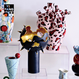 Los Jarrones de Cerámica Hechos por Artistas Chinos se Utilizan para Decorar Espacios del Hogar y También se Pueden Regalar a Amigos. - Product Image 2