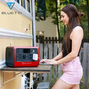 Générateur d'énergie solaire portable <span class=keywords><strong>BLUETTI</strong></span> <span class=keywords><strong>EB70</strong></span> <span class=keywords><strong>1000W</strong></span> avec batterie au lithium 110V 220V et contrôleur MPPT pour usage domestique et automobile - Product Image 3