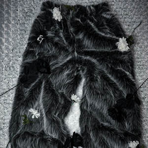 Pantalones de chándal de Mohair apilados de color gris desteñido de pierna ancha, ropa de calle esponjosa de piel pesada personalizada de cintura alta - Product Image 2