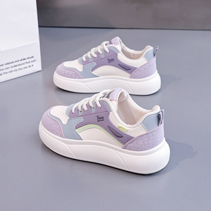 Zapatillas deportivas antideslizantes para mujer, estilo nuevo de primavera y otoño 2026, modernas y versátiles, zapatos cuadrados lisos para estudiantes - Product Image 1