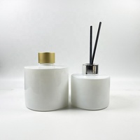Vente en gros 100ml diffuseur de roseau en verre rond diffuseur de bouteille en verre bouteille en verre décoratif diffuseur de roseau en verre