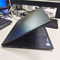 Portátil Lenovo ThinkPad X1 Carbon Gen6 de 14 Pulgadas FHD de Alta Calidad, Usado, con Procesador I5-6200U, 8 GB de RAM, 256 GB de SSD, Windows 10 Pro y Teclado Estadounidense