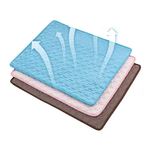 Taille personnalisée intérieur antidérapant doux été refroidissement pour animaux de compagnie chien tapis de refroidissement tapis de couchage pour chien tapis et coussinets pour animaux de compagnie