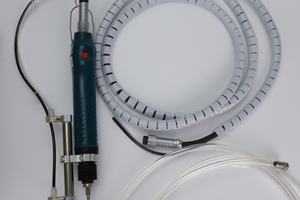 เครื่องป้อนสกรูอัตโนมัติสำหรับงานอุตสาหกรรม ขนาด 1.5 ลิตร พร้อมการตั้งค่าการสั่นสะเทือนที่ปรับได้ เครื่องจ่ายสกรูแบบเป่าลม 100 วัตต์ - Product Image 6