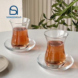 Nuovo Design fantasia vita Shot in vetro nero tè tulipano <span class=keywords><strong>tazze</strong></span> <span class=keywords><strong>da</strong></span> tè turco <span class=keywords><strong>con</strong></span> piattini - Product Image 1