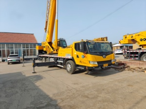 סביר qy25k5c 25t משאית מנוף שעות נמוכה שעות בשימוש משאית מנוף משומש מכונות - Product Image 5