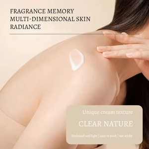Lotion corporelle hydratante à l'amide de chicha, très vendue, laisse un parfum rafraîchissant et hydrate tout le corps. - Product Image 2