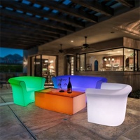 2021 LED Illuminé Style Moderne Night Club Table Meubles De Bar À La Mode pour La Maison Hôtel Centre Commercial Utilisation Extérieure Vente Chaude