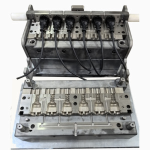 Nhựa PVC PP kết thúc tiêm khuôn máy móc EU 6-Chamber công cụ điện cắm khuôn AC dây điện cho hộ gia đình ép phun - Product Image 2