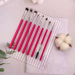 Juego de 8 Brochas de Maquillaje de Ojos de Alta Calidad YRX con Mangos de Madera, Brochas para Sombras de Ojos, Brochas para Cejas, Brocha Plana para Delineador de Ojos, Brocha para Cejas - Product Image 6