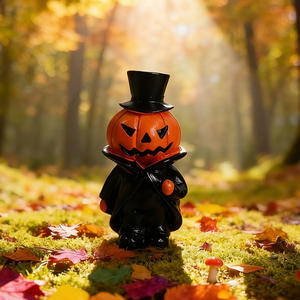 Décorations de scène de mini citrouille d'Halloween sur mesure, ornements en résine écologiques avec sorcière gentleman et démon - Product Image 3