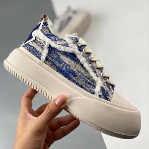 Chaussures de sport pour hommes et femmes, chaussures décontractées pour femmes, chaussures de marche tendance, respirantes, anti-odeurs, à lacets - Product Image 1