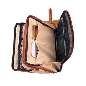 Organizador de Artículos de Tocador de Moda con Múltiples Compartimentos, Bolsa de Almacenamiento de Maquillaje Colgante Gruesa con Cierre de Cremallera, Muestra Gratuita - Product Image 2