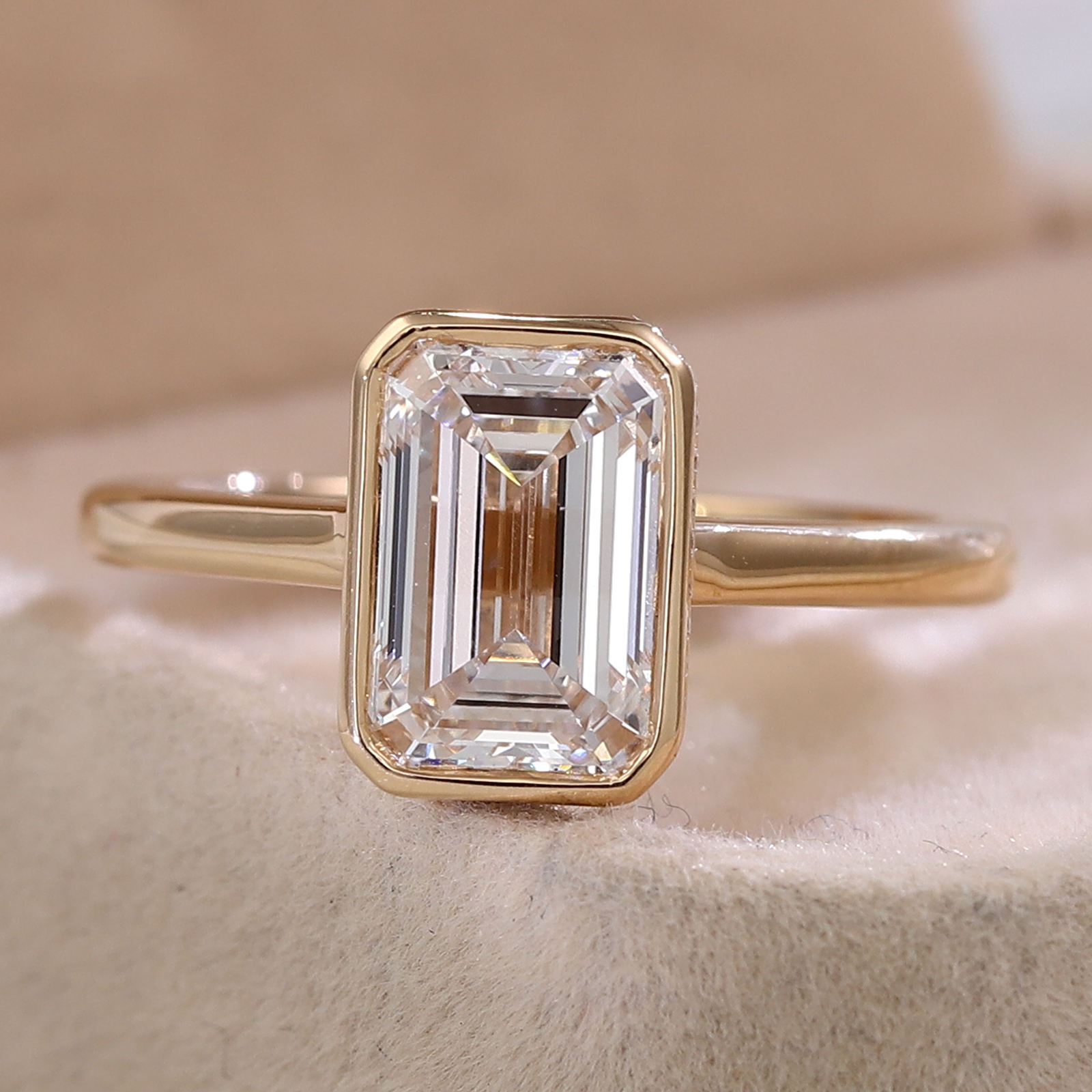 แหวนเพชรแล็บทอง 18K แท้