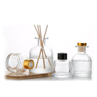 Bouteille en verre décorative pour aromathérapie avec bouchon, diffuseur de parfum pour voiture, diffuseur d'arômes en verre transparent pour la maison