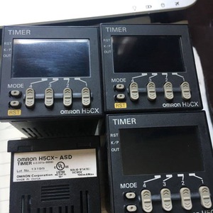 รีเลย์ตั้งเวลา Omron H5CX-A11D-N คอยล์ AC/DC SPDT ระบบอัตโนมัติทางอุตสาหกรรม - Product Image 3