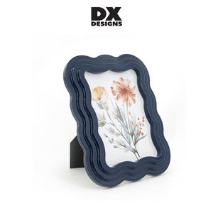 <span class=keywords><strong>DX</strong></span> Designs - Marco <span class=keywords><strong>de</strong></span> Fotos al por Mayor con Borde Ondulado Negro, Marco Ondulado Moderno <span class=keywords><strong>de</strong></span> 4x6'', 5x7'', 8x10'', Marco <span class=keywords><strong>de</strong></span> Fotos <span class=keywords><strong>de</strong></span> MDF - Product Image 3