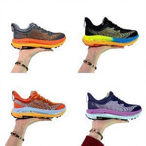 Nouvelles Chaussures de Course et Baskets Designer pour Femmes et Hommes Mafate Speed 4 Antidérapantes à Motif, Rehaussantes, Style Marche - Product Image 1