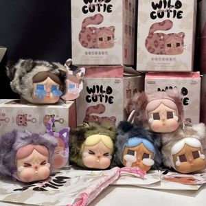 Cry Baby Wild Cutie - Llavero de Peluche en Caja Sorpresa, Set de Regalo para Jóvenes Unisex - Product Image 1