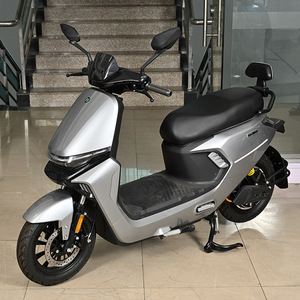Motos de rue JENOVA les mieux notées 1500W 60V 70KMH Autonomie 60KM <span class=keywords><strong>Pneu</strong></span> 12 pouces sans chambre à air Frein à disque Double siège rembourré - Product Image 5