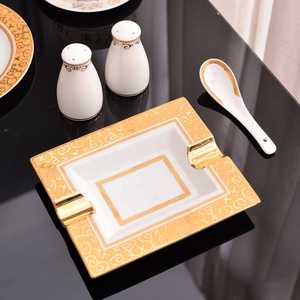 Juegos de vajilla de decoración de lujo para el hogar, caja de regalo, borde dorado de Europa Occidental, sala de estar, hueso fino, China, promocional, 6 personas - Product Image 3