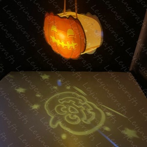Linterna de Proyección LED 3D Personalizada, Juguete de Calabaza de Halloween y Navidad, Juguetes Luminosos Hechos a Mano para Niños, Regalo para Fiestas Infantiles - Product Image 3