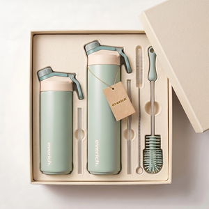 <span class=keywords><strong>Bouteille</strong></span> d'eau <span class=keywords><strong>isotherme</strong></span> en acier inoxydable à double paroi avec logo personnalisé, 550 ml et 750 ml, vente directe usine, avec couvercle à paille pour le <span class=keywords><strong>sport</strong></span> - Product Image 1