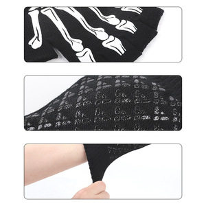Gants tricotés mi-doigts en jacquard squelette pour Halloween, en acrylique/coton, écologiques, respirants et chauds, pour fêtes, vente en gros à prix abordable - Product Image 4