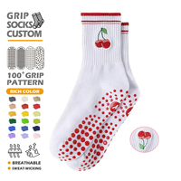 Chaussettes de yoga et de Pilates personnalisées de haute qualité, antidérapantes, avec logo brodé, chaussettes à grip, séchage rapide, respirantes, pour le sport