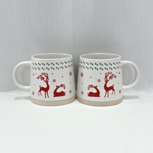 Christmas Reindeer Pattern Vintage Stoneware Ceramic Eco-friendly Dishwasher & Microwave Safe Customizable Colors Coffee Mug - Product Image 5