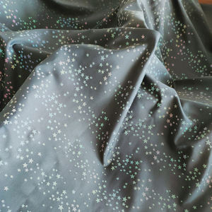 Tùy Chỉnh <span class=keywords><strong>Hi</strong></span> <span class=keywords><strong>Vis</strong></span> Bầu Trời Đầy Sao In 4 Way Stretch Spandex Cầu Vồng Phản Quang Vải Dệt Kim Cho Xà Cạp Thời Trang Quần Áo May Mặc - Product Image 2