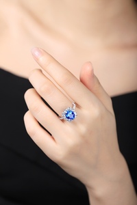 Hot Bán Hình Bầu Dục Cắt 18K Vàng Trắng 925 Bạc Đá Quý Tự Nhiên Không Nóng Sri Lanka Hoàng Gia Màu Xanh Sapphire Nhẫn Đồ Trang Sức Đồ Trang Sức Mỹ - Product Image 5