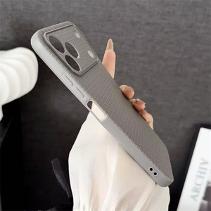 Custodia <span class=keywords><strong>Protettiva</strong></span> Premium in TPU con Motivo Intrecciato Goffrato per <span class=keywords><strong>iPhone</strong></span> 12/11/<span class=keywords><strong>X</strong></span>/XS/XR, Sottile, Antiscivolo e Antiurto - Product Image 6