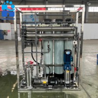 Équipement de traitement d'eau potable 500 LPH pour petite usine de production d'eau minérale avec filtration par osmose inverse