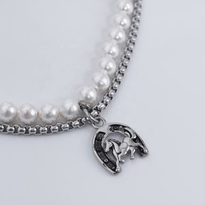 Collares al por mayor de acero inoxidable con colgantes de cabeza de caballo, diseño retro de moda, gargantilla de perlas, collar con dijes - Product Image 4