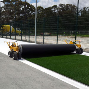 Machine de transport de <span class=keywords><strong>gazon</strong></span> synthétique en acier pour le sport Qualité PP Lay Roll Transport Paving Soccer Football Installations dans les arrière-cours - Product Image 4