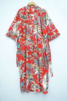 100% ethnique coton belle fleur imprimé à la main Kantha Kimono Robe vêtements de nuit Robe de chambre vêtements de plage pour les femmes vente en gros
