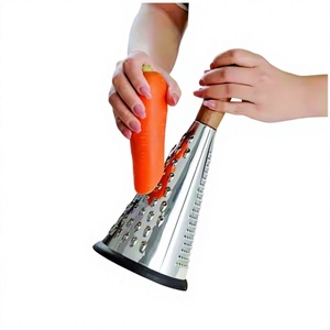 Râpe à cône de qualité supérieure avec base antidérapante Râpe manuelle en acier inoxydable pour fromage et légumes - Product Image 1
