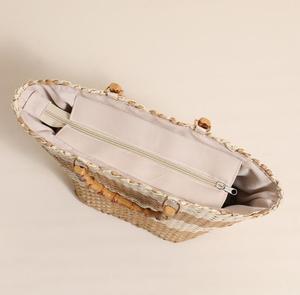 Sac fourre-tout en paille tressée avec poignée en bambou, style bohème décontracté pour femme, motif lettres, ouverture supérieure, sac à main léger, capacité 1L - Product Image 4