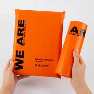 Sacs de livraison pour vêtements résistants à l'eau avec logos personnalisables imprimés en gros - Product Image 5