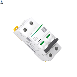 เบรกเกอร์ขนาดเล็กแบบแม่เหล็กความร้อน Acti9 รุ่น A9f77263w, 3 โพล, กำลังตัด 10 กิโลแอมแปร์, 40 แอมป์, 240 โวลต์ AC, 72 โวลต์ DC, ซีรีส์ - Product Image 1