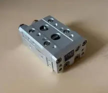 CILINDRO;PH06-20L-ST001 PRO TEC y Controlador PLC Auténtico PH06-20L-ST001 Cilindro ADN-40-30-I-P-A 536304 PH06-20L-ST001 - Product Image 5
