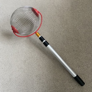Ramasseur de Châtaignes en <span class=keywords><strong>Noix</strong></span> de Pécan en Acier Inoxydable Ramasseur de <span class=keywords><strong>Noix</strong></span> de Pécan à Boule à Roulettes Cueilleur de Fruits Cueilleur de <span class=keywords><strong>Noix</strong></span> de Jardin Outil de Récolte de <span class=keywords><strong>Noix</strong></span> de Jardin - Product Image 4
