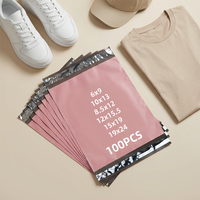 Enveloppes en polyéthylène imperméables auto-adhésives résistantes aux déchirures pour l'expédition de vêtements pour petites entreprises
