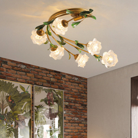 Lustre en cuivre artistique avec décoration de boutons de rose, motif de chambre à coucher, lumières de lustre, fleur scintillante avec feuille