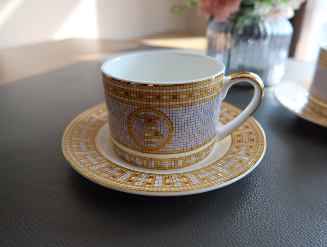 cup and saucer